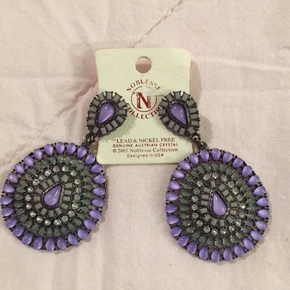 Noblesse Collection Dangle Earrings (M)